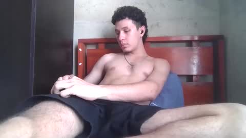 Snapshot of nikotwinktop chatting on February 2026 06:39:02 PM Niko online show from February 2026 06:39:02 PM