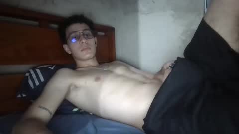 Snapshot of nikotwinktop chatting on March 2026 02:50:01 AM Niko online show from March 2026 02:50:01 AM