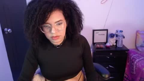 Nicole    GTM-5 1100 pm - 700 am online show from January 2025 06:20:02 AM