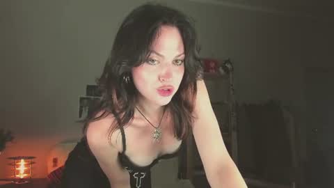 Veronica online show from July 2026 07:30:01 PM