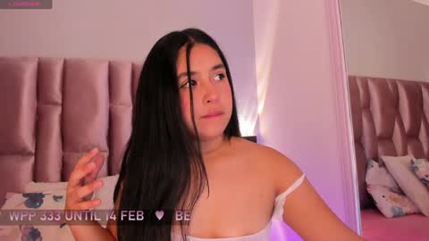 Snapshot of nikybrooks chatting on February 2025 12:00:01 PM Niky Brooks online show from February 2025 12:00:01 PM