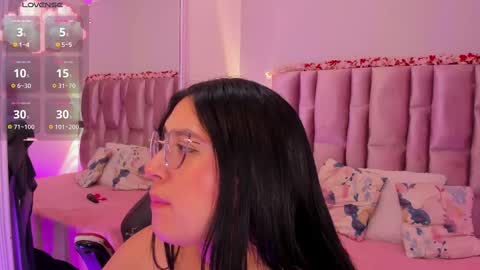 Snapshot of nikybrooks chatting on October 2025 06:56:01 AM Niky Brooks online show from October 2025 06:56:01 AM