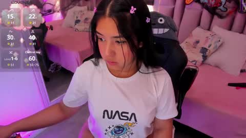 Snapshot of nikybrooks chatting on October 2025 09:32:02 AM Niky Brooks online show from October 2025 09:32:02 AM