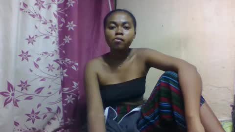 nilah online show from November 2025 11:48:01 PM
