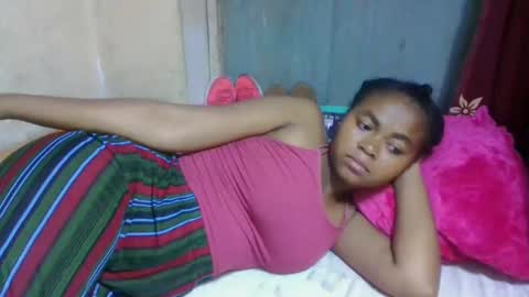 nilah online show from April 2026 09:08:01 PM