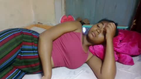 nilah online show from May 2026 03:33:01 AM