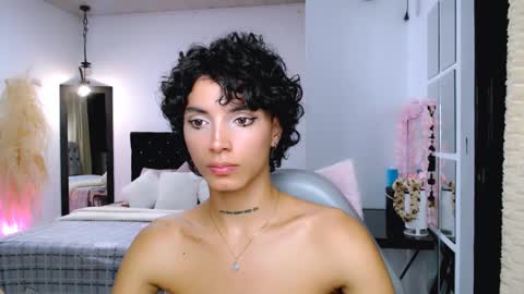 Nilam online show from February 2025 11:46:02 PM