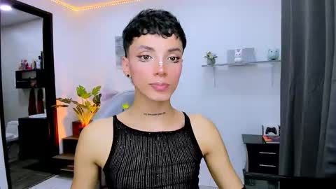 Nilam online show from September 2025 01:06:01 AM