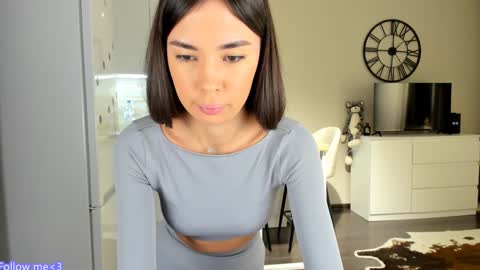 Bella online show from January 2025 07:38:02 PM