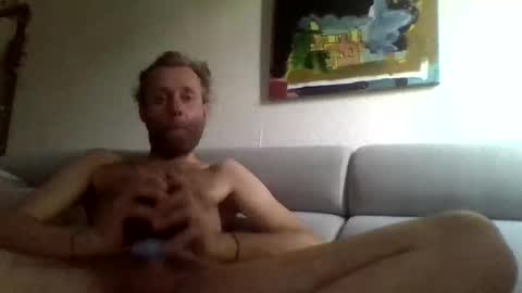 nilsberlin99 online show from October 2025 07:45:01 AM