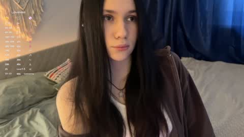 Snapshot of nimfaheart chatting on December 2024 10:45:02 AM Jennet online show from December 2024 10:45:02 AM