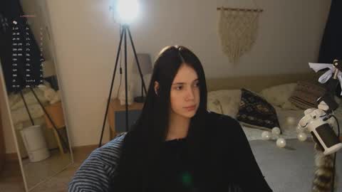 Snapshot of nimfaheart chatting on February 2026 07:21:01 PM Jennet online show from February 2026 07:21:01 PM