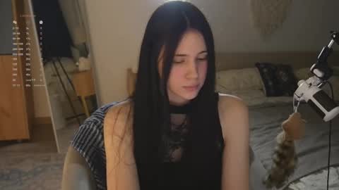 Snapshot of nimfaheart chatting on March 2026 06:58:01 PM Jennet online show from March 2026 06:58:01 PM