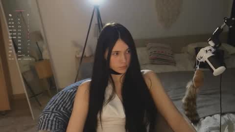 Snapshot of nimfaheart chatting on March 2026 06:12:02 PM Jennet online show from March 2026 06:12:02 PM