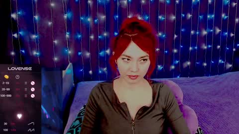 Nimfeya online show from December 2024 10:17:01 AM