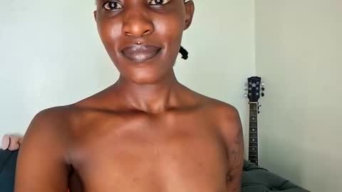 nina_bambi online show from December 2025 05:03:01 AM