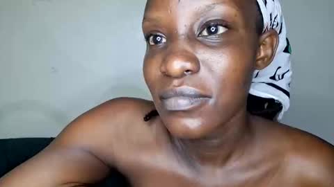 nina_bambi online show from April 2026 02:48:01 AM