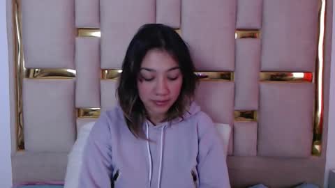 Nina Carther online show from November 2025 11:09:02 AM