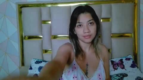 Nina Carther online show from December 2025 10:54:02 AM