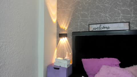 Snapshot of nina_cute06 chatting on January 2025 11:44:02 AM Nina online show from January 2025 11:44:02 AM