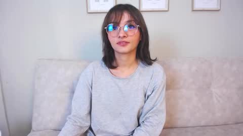 Snapshot of nina_cutes_ chatting on October 2025 04:13:01 AM Nina online show from October 2025 04:13:01 AM