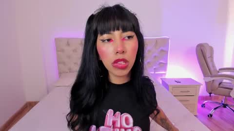 Snapshot of nina_fooxxx chatting on October 2025 01:45:02 PM Nina Fox online show from October 2025 01:45:02 PM