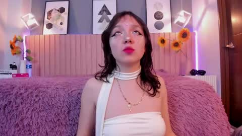 nina_ford_ online show from April 2026 03:10:01 AM