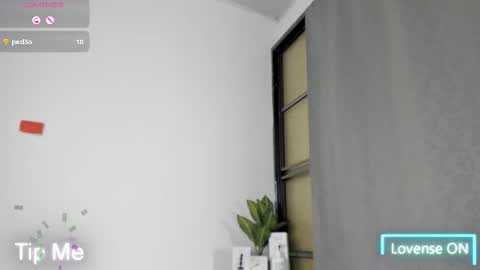 Snapshot of nina_keller_ chatting on December 2025 10:16:01 PM nina_keller_ online show from December 2025 10:16:01 PM