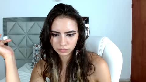 Snapshot of nina_pons chatting on December 2024 11:57:01 PM Nina online show from December 2024 11:57:01 PM