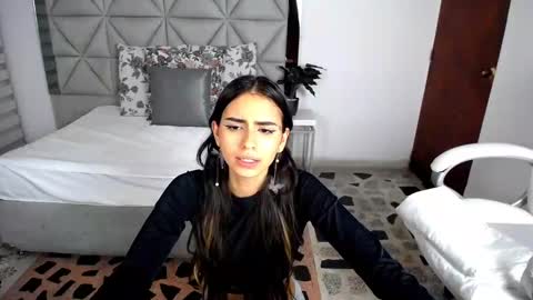 Snapshot of nina_pons chatting on February 2025 02:40:01 AM Nina online show from February 2025 02:40:01 AM