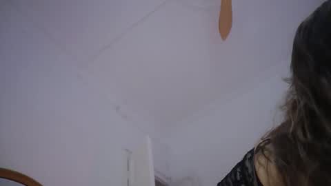 nina_princesa online show from June 2026 05:07:01 PM