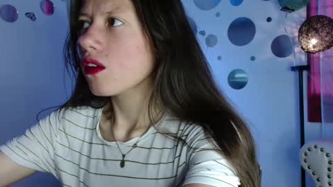 Nina Roser online show from September 2025 12:51:02 PM