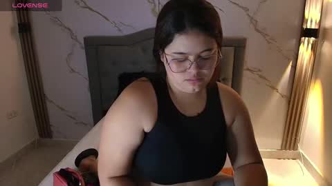  N I N A online show from October 2025 11:10:01 AM