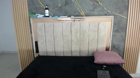 nina online show from January 2026 05:50:01 PM