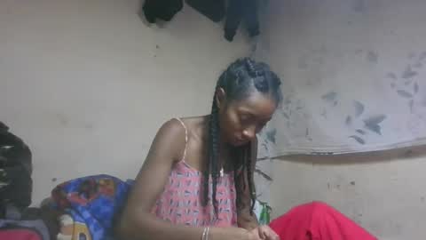 ninaeaa online show from December 2025 02:44:01 PM