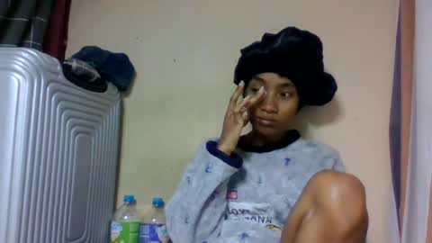 ninaeaa online show from June 2026 12:22:02 AM