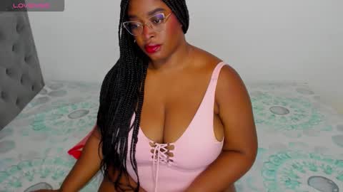 Snapshot of ninagrey03 chatting on February 2026 12:11:02 AM Valentina online show from February 2026 12:11:02 AM