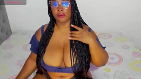 Snapshot of ninagrey03 chatting on March 2026 12:16:01 AM Valentina online show from March 2026 12:16:01 AM