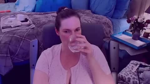 Snapshot of ninajaymes chatting on February 2025 07:34:01 AM Nina Jaymes online show from February 2025 07:34:01 AM