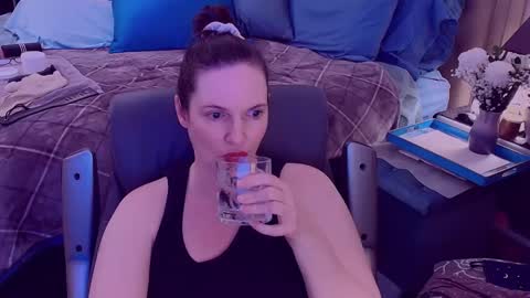 Snapshot of ninajaymes chatting on February 2025 01:51:01 AM Nina Jaymes online show from February 2025 01:51:01 AM