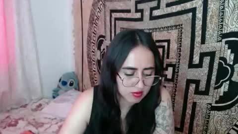 N I N A online show from October 2025 02:56:01 PM