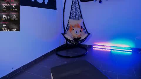 ninamonroee online show from June 2026 12:32:02 AM