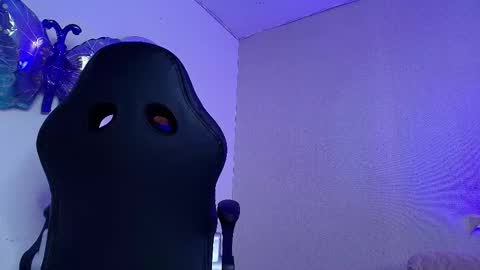 Nina online show from February 2026 11:31:01 AM