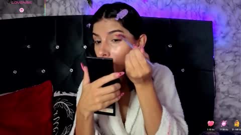 ninasky19 online show from March 2026 11:33:01 PM