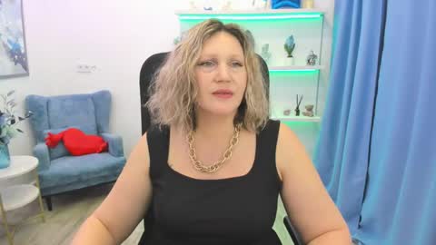 ninastarle online show from April 2026 12:07:02 PM