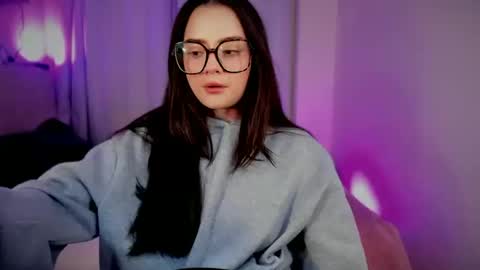 ninavolkov online show from October 2025 10:21:02 PM