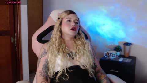 Nina online show from September 2025 06:06:01 AM