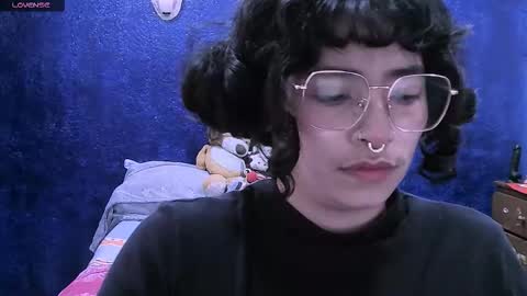 Nina online show from February 2026 12:32:01 PM