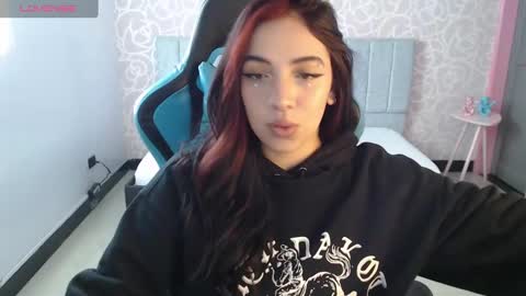 Ninfa  online show from December 2024 11:25:02 AM