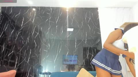 nini_beyker online show from May 2026 01:06:01 PM